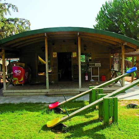 Aska Costa Holiday Club Side Exterior foto